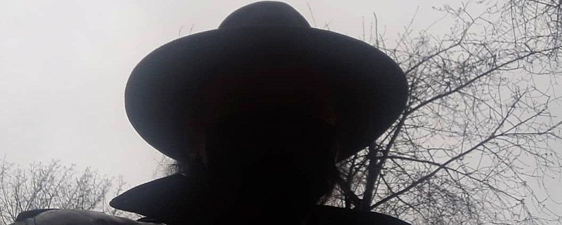 Суды, мировые соглашения с корпорациями.