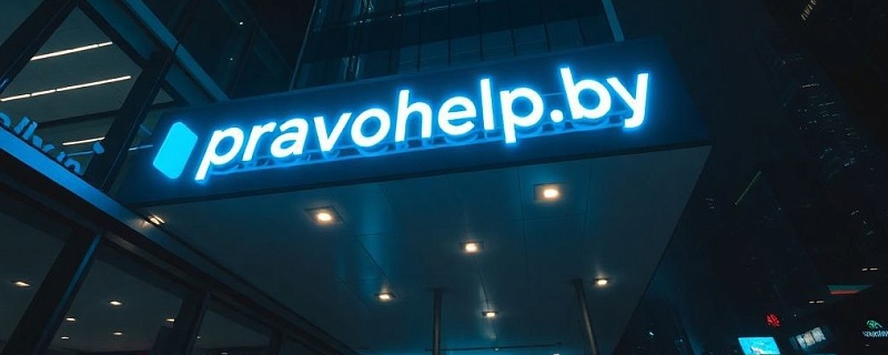 Конфликт OpenAI и iyO.